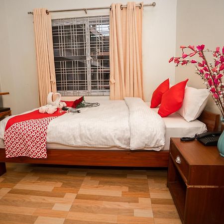 Hotel Dela Mount Похара Екстериор снимка